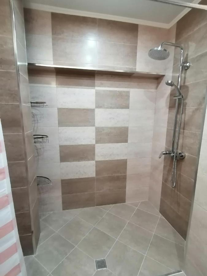 Къща За Гости Радост Guest House Radost Razlog Exterior foto